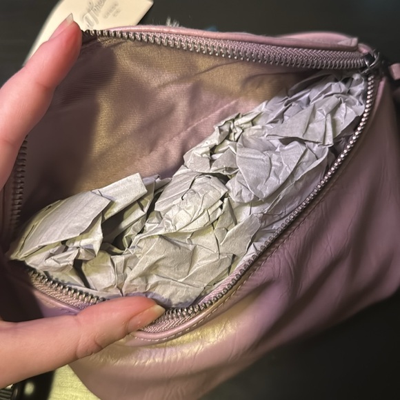 Universal Thread Purple Faux Leather Checkered Strap Belt Bag Fanny Pack NWT - Picture 8 of 9